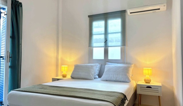 Origins III | Modern Seaside Studio in Piso Livadi in Piso Livadi Paros