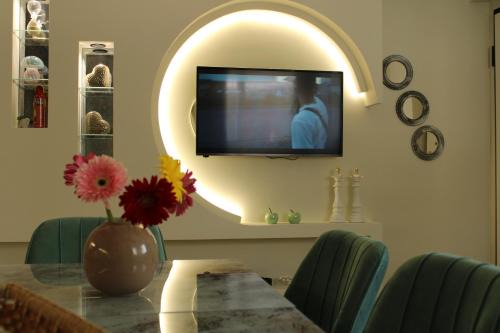 Oropos Central Living in Néa Palátia