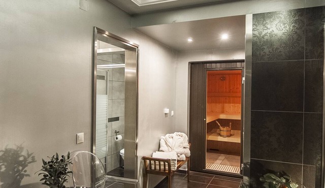 Ostra Menalon Luxury Suites in Tripoli