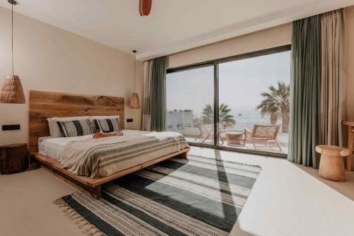 Ostrako Beachside Suites in Agia Anna Naxos