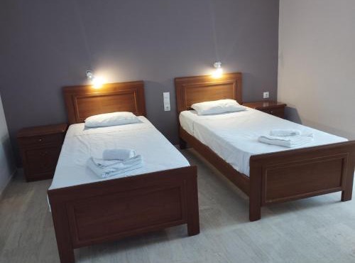 Panos Apartments in Laganas