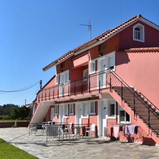 Paradise Studios in Svoronata