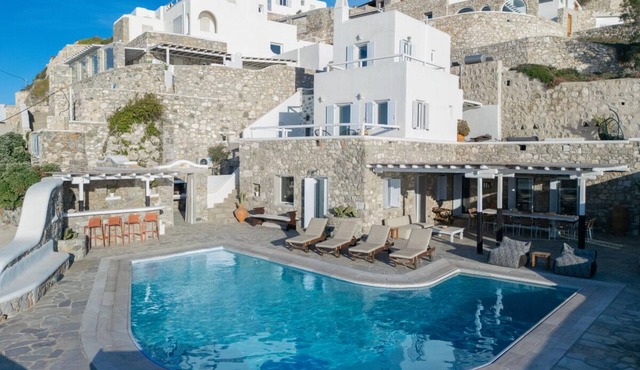 Patron 1 Pool Sunset Villa- Seven Bedrooms in Mikonos