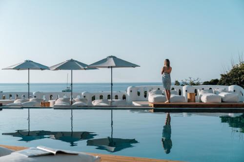 Penelope Village by Mr and Mrs White in Kalo Livadi