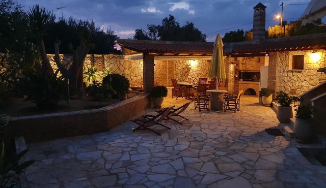 Petrino guesthouse Gialova in Gialova