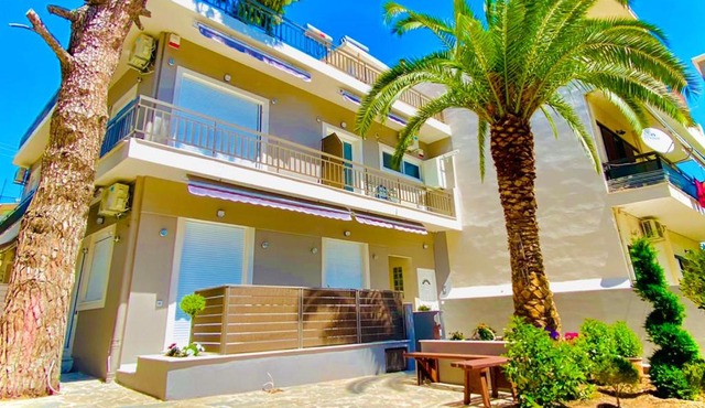 Phoenix Garden Apartments -1- in Athens