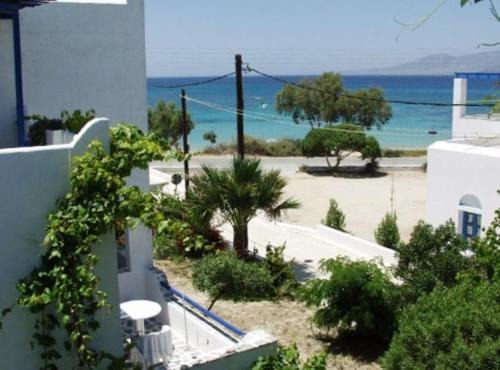 Plaza Studios in Agia Anna Naxos