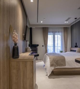 Polyzos Luxury Suites Meteora #4 - Adults Friendly in Kalambaka
