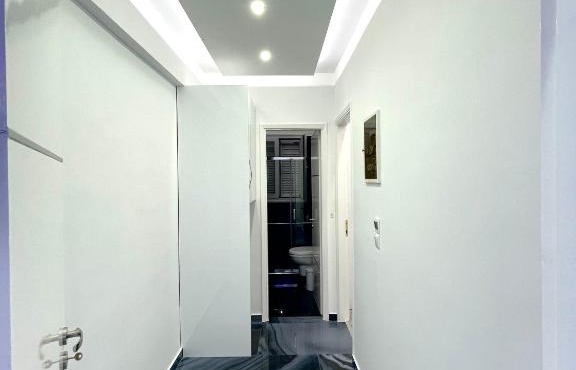 Rafina's luxury apartment in Rafina