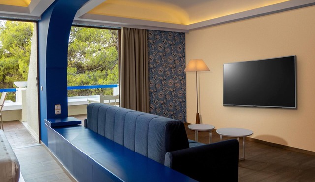 Ramada by Wyndham Loutraki Poseidon Resort in Loutraki-Agioi Theodoroi