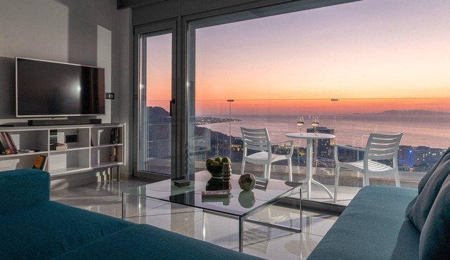 Rhodes Skyline Suite - 2 Bedroom with OutDoor jacuzzi and Sea view in Rhodes
