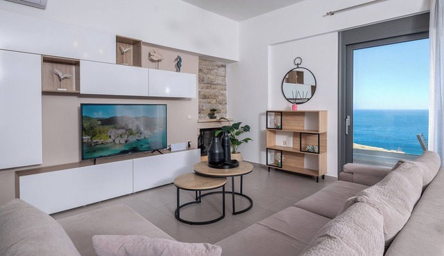 Rock Of Angel Villa 4 bds 3 ba with stuning Sea view! in Gazi