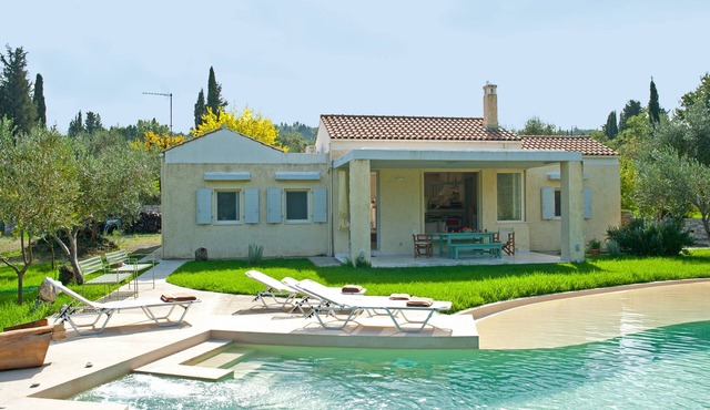 Rodia villa Corfu. A villa with swimming pool,free parking,Wi-Fi,fully equipped. in Corfu Ano Korakiana