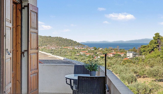 Room 'Orama 33' with Sea View, Wi-Fi and Air Conditioning in Εύβοια
