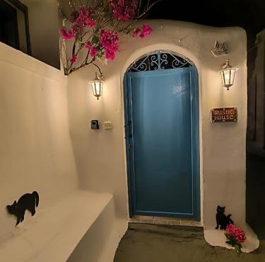 Rustic House Archangelos in Archangelos