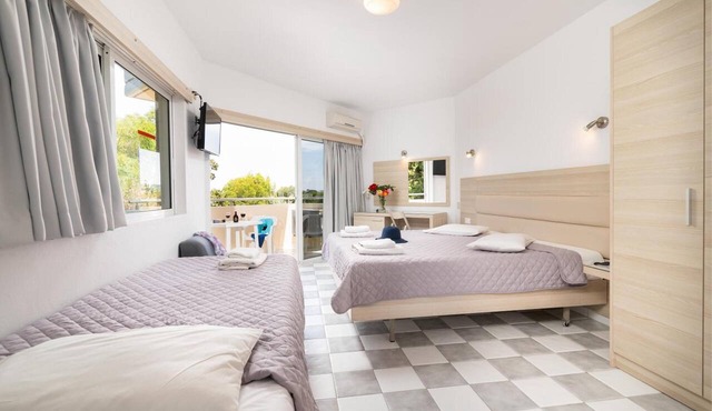 Sabina Hotel in Rhodes