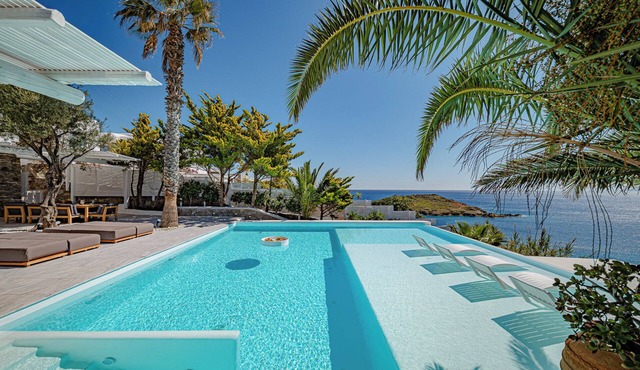 Sanarte villa 2, 5br w/private pool and sea view! in Mykonos
