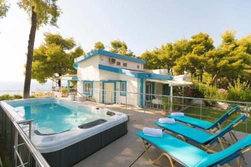 Sani Beach Gallery Villa, your next family vacation! in Sani Beach