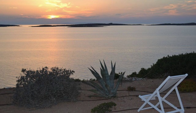 Sea front 3-bedroom house in Paros perfect for your getaway in Paros