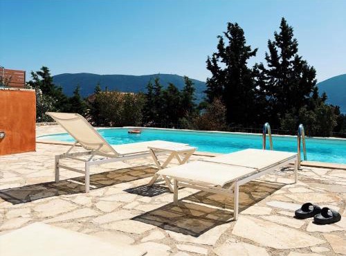 Sea View Villa Irene - Private Pool and Sunset Terrace in Evretí