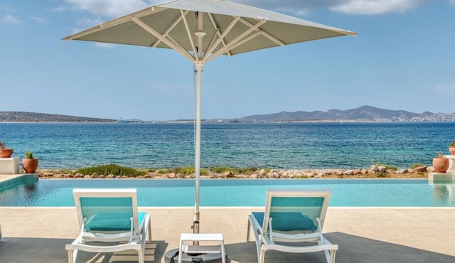 Searenity Villas - Seafront in Aliki