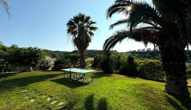Seaside View Villa in Hanioti