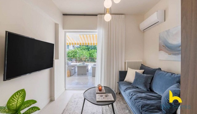 Serene Family Retreat Luxury, Comfort Convenience in Marousi
