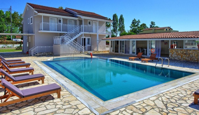 Sidari Beach Villa - Holiday Villa Rental with private swimming pool on Corfu Island, Greece in Karousádes