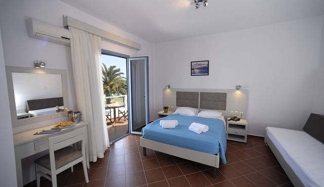 Skiros Palace Hotel in Skiros