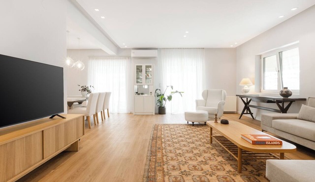 Spacious apartmet in Kalamaria, ideal for families. Located close to the sea. in Kalamaria