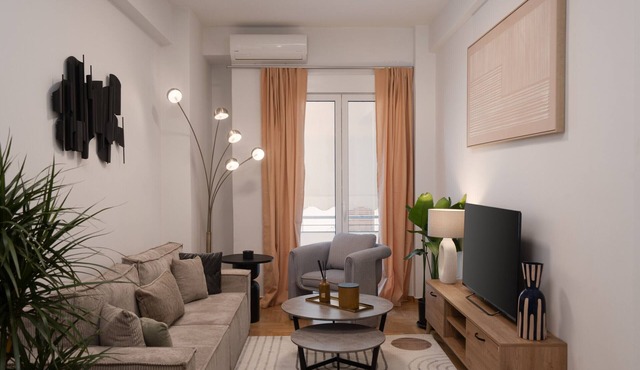 Spacious | Modern 2BR Near Kalimarmaro | Pagkrati in Athens