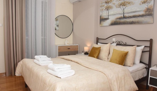 Sparta Central Apartment with Free Parking in Sparta