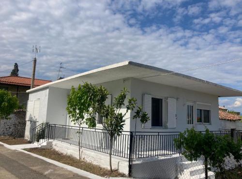 Sparta Filoxenia House in Xirokámbion