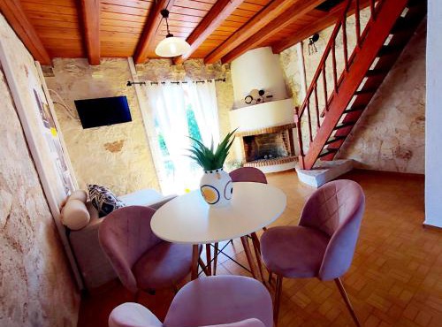 Spasmata Village - Seaside Stone Maisonette Spacious & Quiet Only Adults in Minia