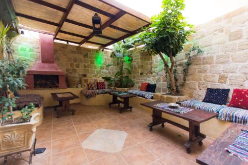 Spot Hotel in Rhodes Town