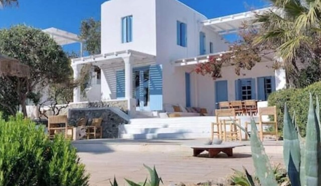 Stairway to Heaven - Your Serene Mykonos Escape with Breathtaking Sea Views in platis gialos