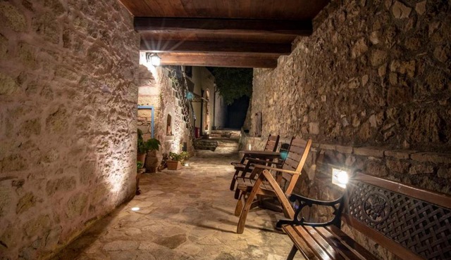 STAMATOGIANNIS Traditional Apartments in Kalivianí