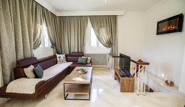 Stefania's Home in Ano Volos