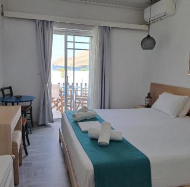Stefos Rooms in Galissas