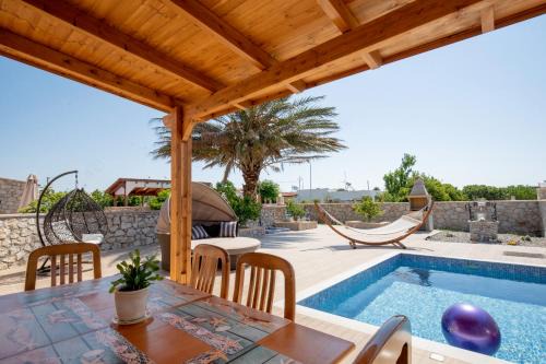 Stergios summer dream house in Kolymbia