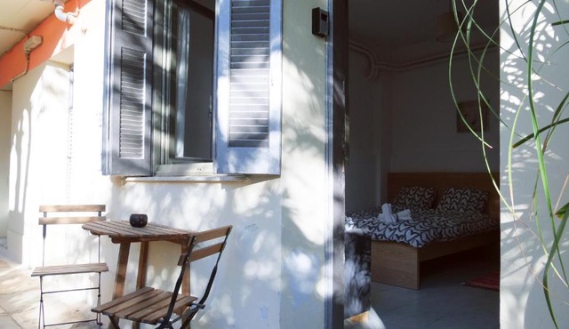 Studio Delacroix in Athens