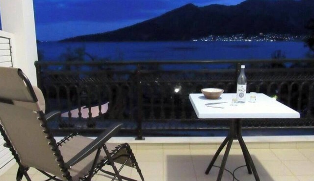Studio Namastekala - Sea view & Terrace near Golden Beach in Chrysi Ammoudia