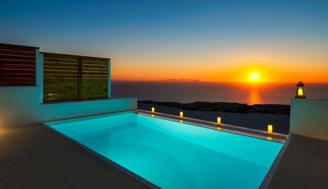 Suite Sea View with Loft & Private Pool - Siete Mares Luxury Suites in Santorini