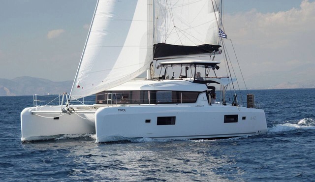 Sun-Kissed Sailing Adventure in Kalamata, Peloponeso in Kalamata