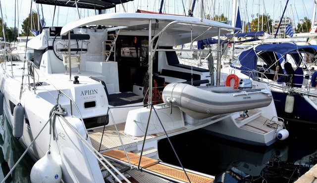 Sun-Kissed Sailing Adventure in Islas Esporadas in Skiathos