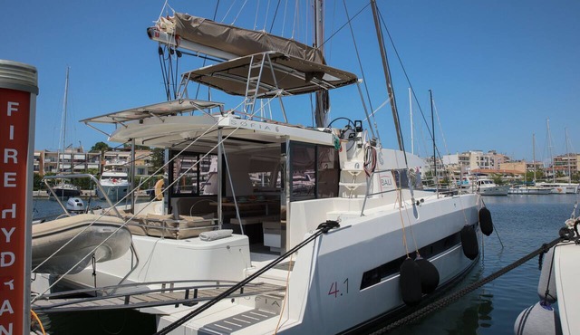 Sun-kissed Sailing Adventure in the Ionian Islands in Preveza