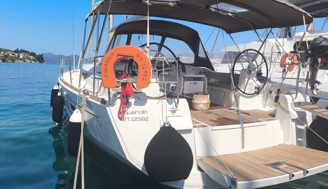 Sun-soaked Sailing Adventure in the Ionian Islands in Perigiali