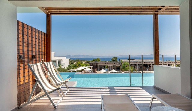 Superior Double Room with Swim-up Sharing Pool - Sea View in Kos