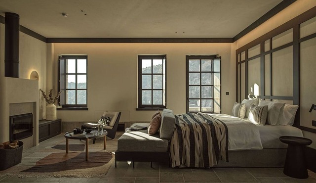 The Grand View Suite with large Veranda by Oreno in Tsepelovo