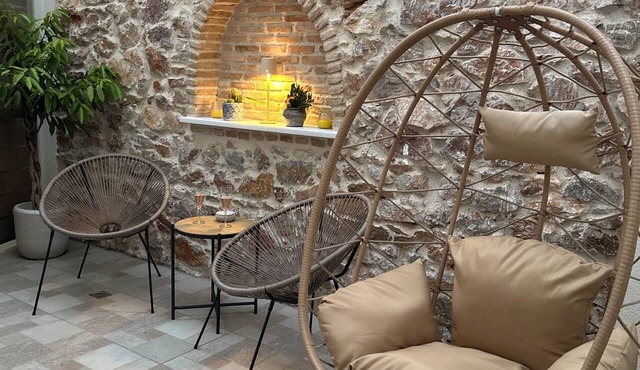 The Hidden Courtyart Studio | Dedicated Outdoor Area | Sleeps 3 in Vironas